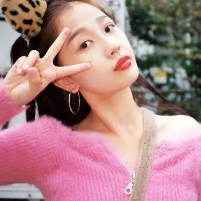 正面全裸